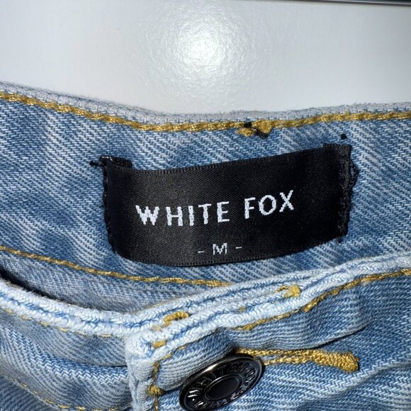 3/$30 White Fox Not meant to be denim shorts Size Medium New - Picture 3 of 3